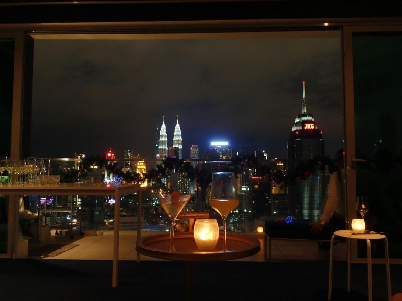 Tuxedo Kl No.1 Rooftop Pool W Skyscraper Views Hotel Kuala Lumpur Luaran gambar