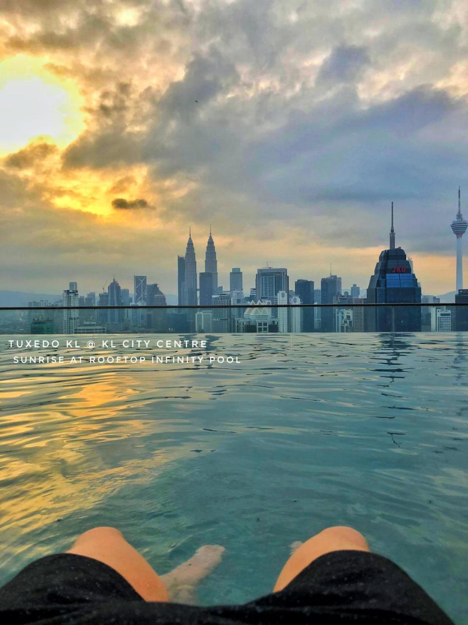 Tuxedo Kl No.1 Rooftop Pool W Skyscraper Views Hotel Kuala Lumpur Luaran gambar